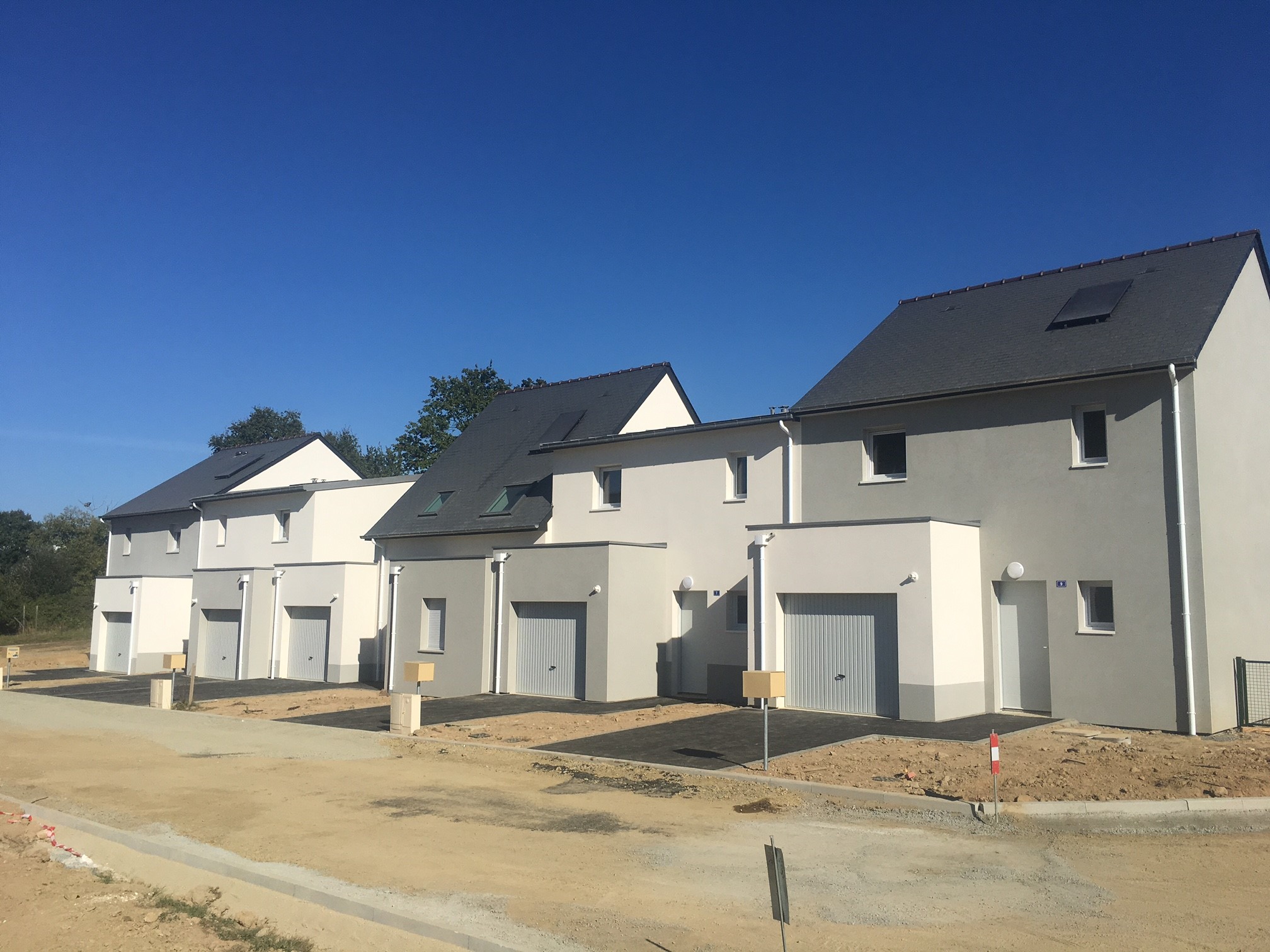 Remise des clés de 9 maisons modulaires à Ercé-près-Liffré